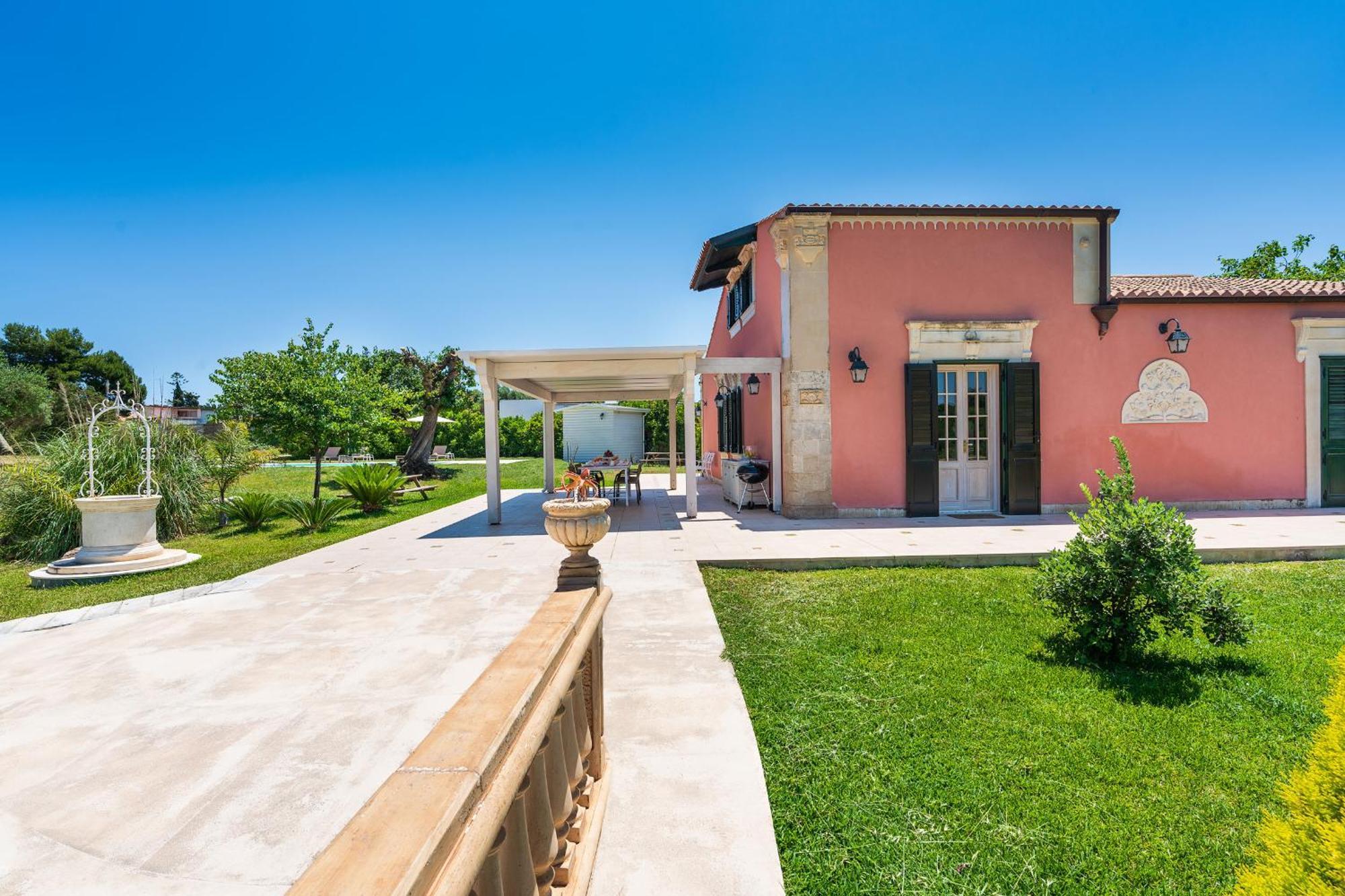 Gira Sole Vila Fontane Bianche Exterior foto